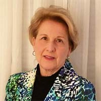Dr. Nadine Fyryrszewski